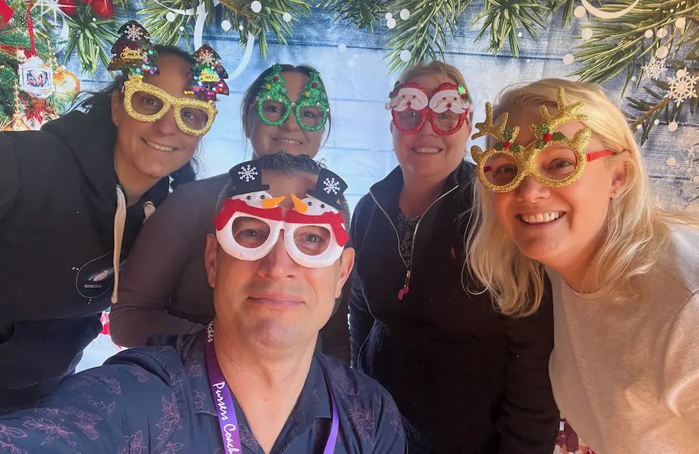 Pursers Travel Group wraps ‘Christmas in July’ annual conference at Dusty Hill Vineyard