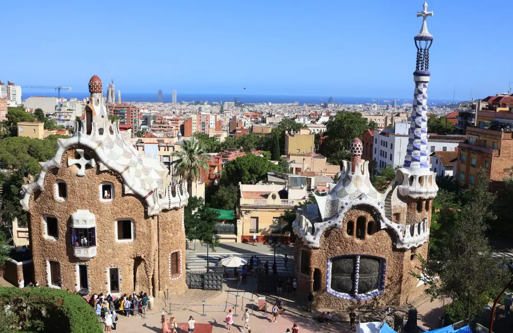Overtourism: Do locals in Barcelona really hate tourists?
