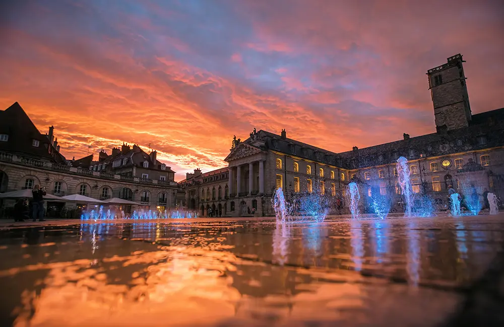 10 reasons to join the exclusive Best of France webinar with Atout France & win