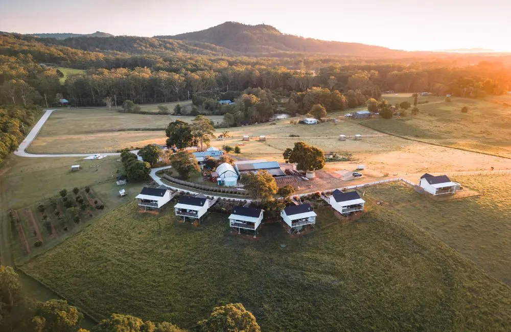Hotel review: Seven Peaks, Beerwah, Glass House Mountains, Queensland