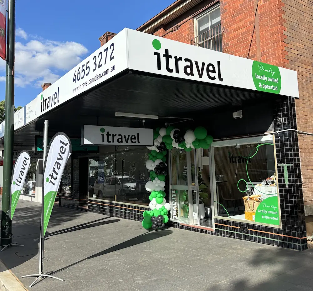 Get physical: itravel launches Franchilli to help mobile agents open stores 2 itravel