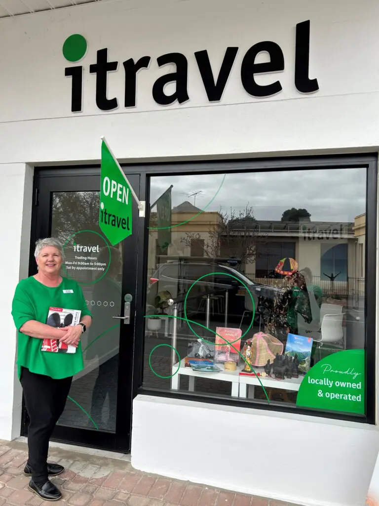 Get physical: itravel launches Franchilli to help mobile agents open stores 3 itravel