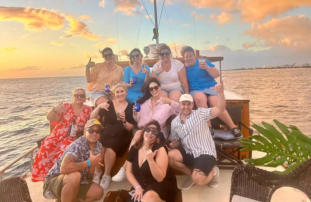 Aussie & Kiwi agents feel the aloha on Hawai‘i Tourism Oceania & Hawaiian Airlines famil