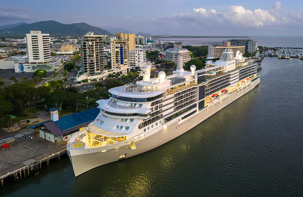 Go grand for discerning cruise clients looking for an in-depth destination immersion 5 Silver-Nova_Silversea-Cairns_Karryon