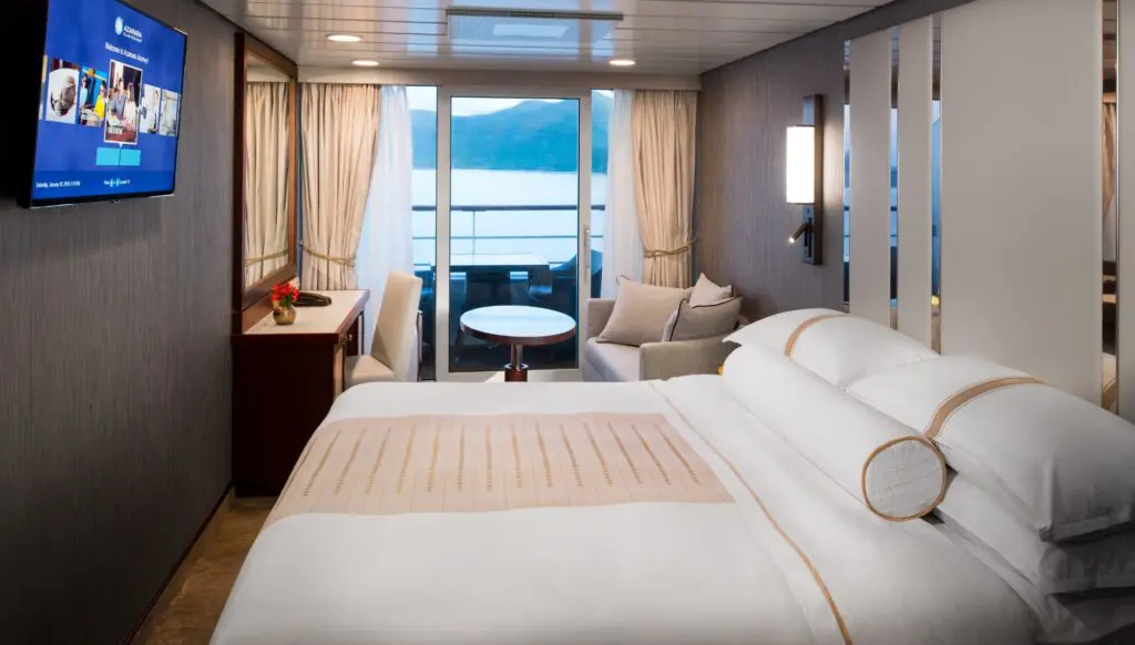 The Azamara Wave Season deal you won’t want your clients to miss 3 1000x568 4 3