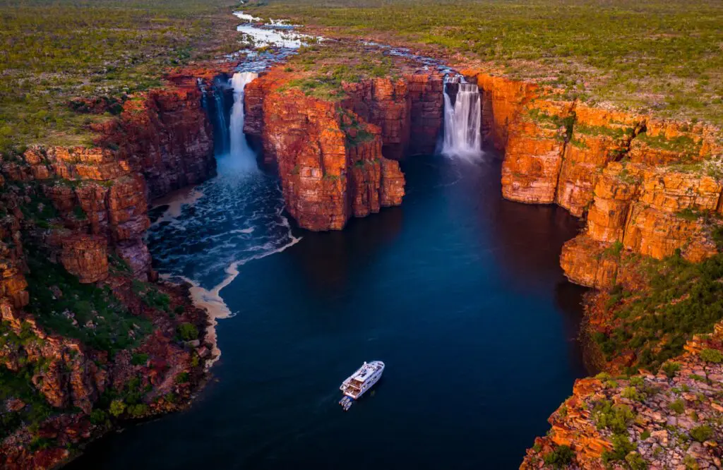 Dreamlike cruising through the Kimberley in Western Australia