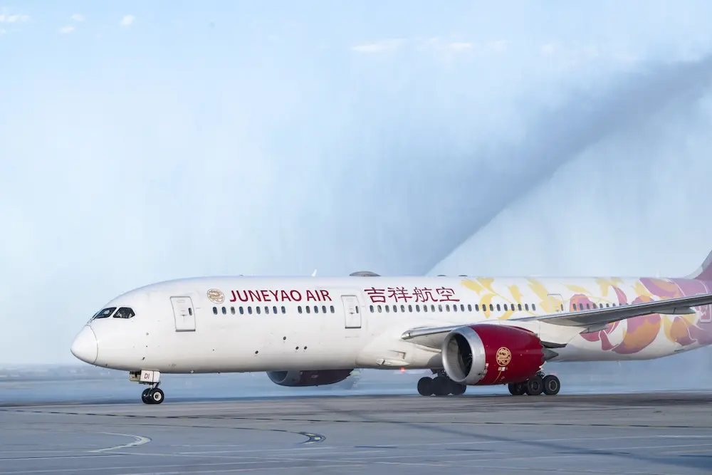 Melbourne Airport welcomes new carrier and debut A330neo flight 2 Juneyao Airlines arrives at Melbourne Airport.