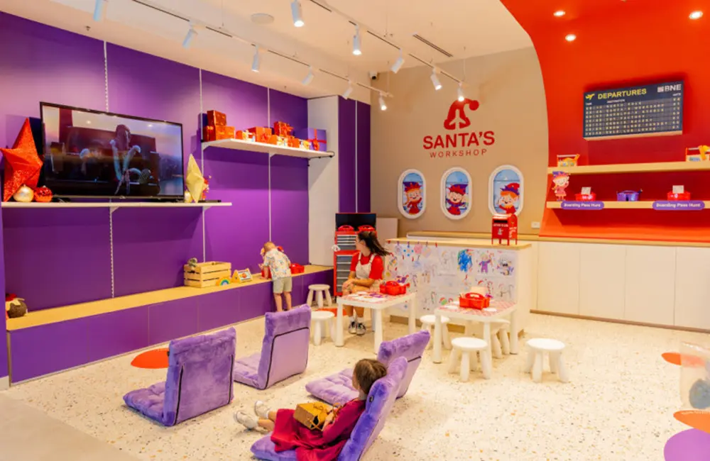 BNE’s busiest days over school holidays (& tips for how to navigate from drop-off to take-off) 2 Santa’s Workshop interactive zone at Brisbane Airport.