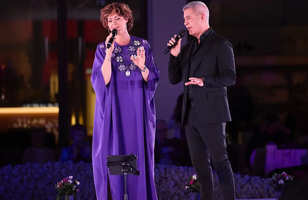 Viking names new ocean ship in Trieste – Here’s what matters 3 Norwegian singer Sissel Kyrkjebø, one of the world’s leading crossover sopranos and godmother of the Viking Jupiter, and acclaimed Italian opera singer Alessandro Safina, perform at the naming ceremony of the Viking Vela.