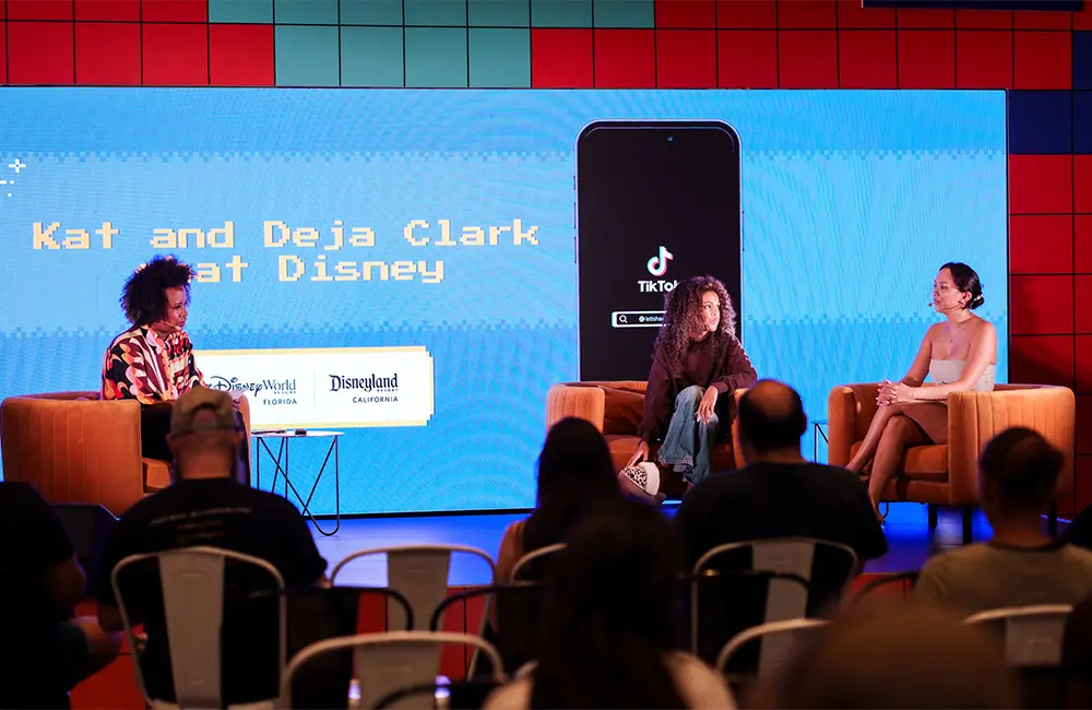 Travel Fest: Klook welcomes over 10,000 people to its first live event in Sydney 2 Kook Travel Fest Karryon