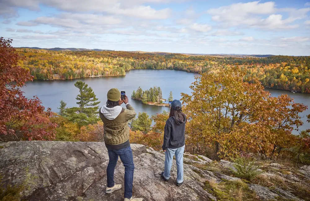 In awe of Ontario in autumn: Open up to nature, culture & culinary abundance