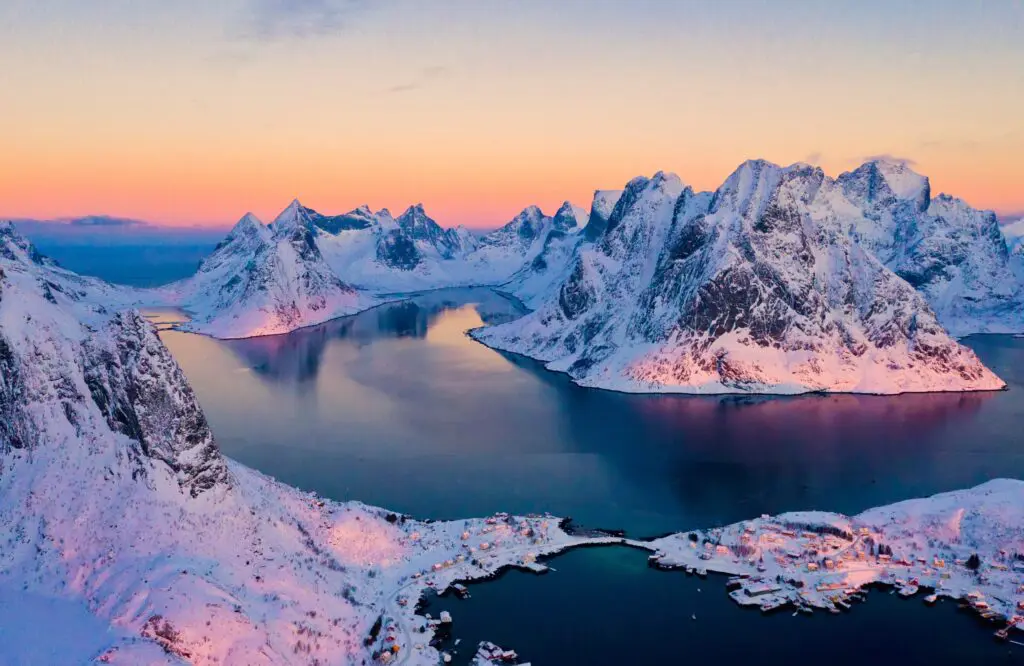 Act as quick as a flash: Norway flash sale with Hurtigruten 