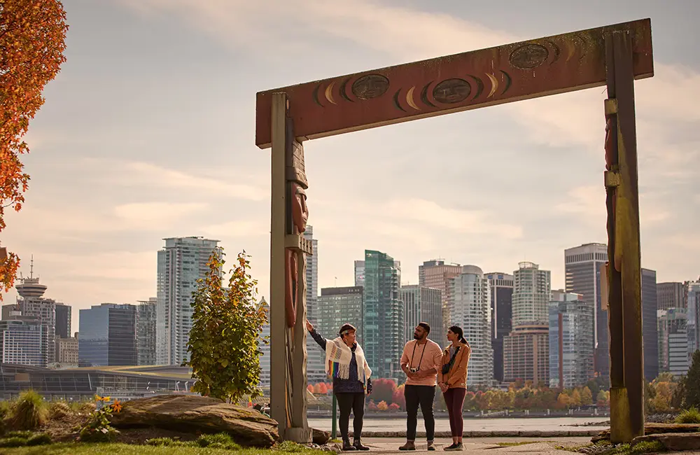 British Columbia in autumn: Open up to immersive nature and culture all around