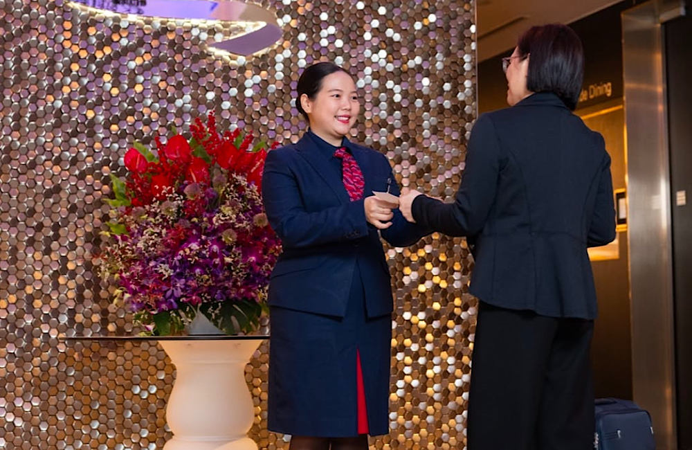 FIRST LOOK: Inside British Airways’ new Singapore lounge upgrade