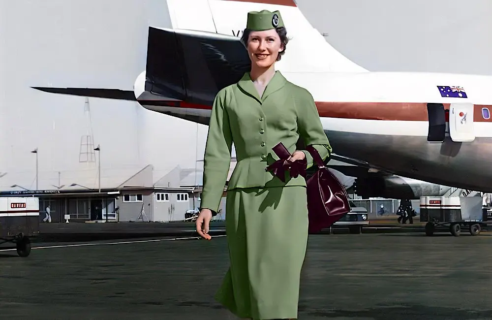 From runway to runway: Qantas uniform gets a makeover – but who’s designing it? 5 Aviation green: This 1950s uniform is a testament to the ever-evolving style of Qantas' cabin crew. Will the new redesign embrace heritage or forge a new path in aviation fashion?
