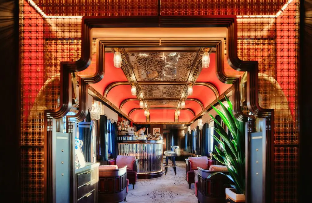 Golden Eagle expands fleet with new luxury train and new China route 3 The lounge car on Golden Eagle Silk Road Express