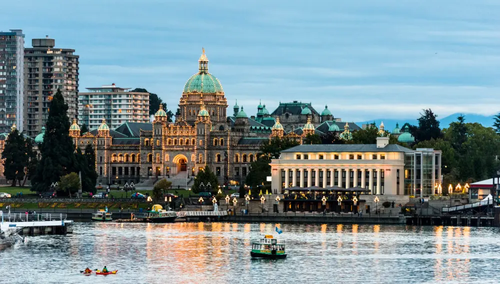 See Canada anew in 2025 with 3 jaw-dropping British Columbia experiences from Viva Holidays 4 British Columbia