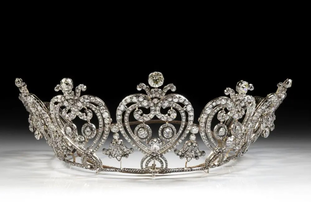 The Kensington partners with V&A for Cartier's first major UK exhibition in nearly 30 years