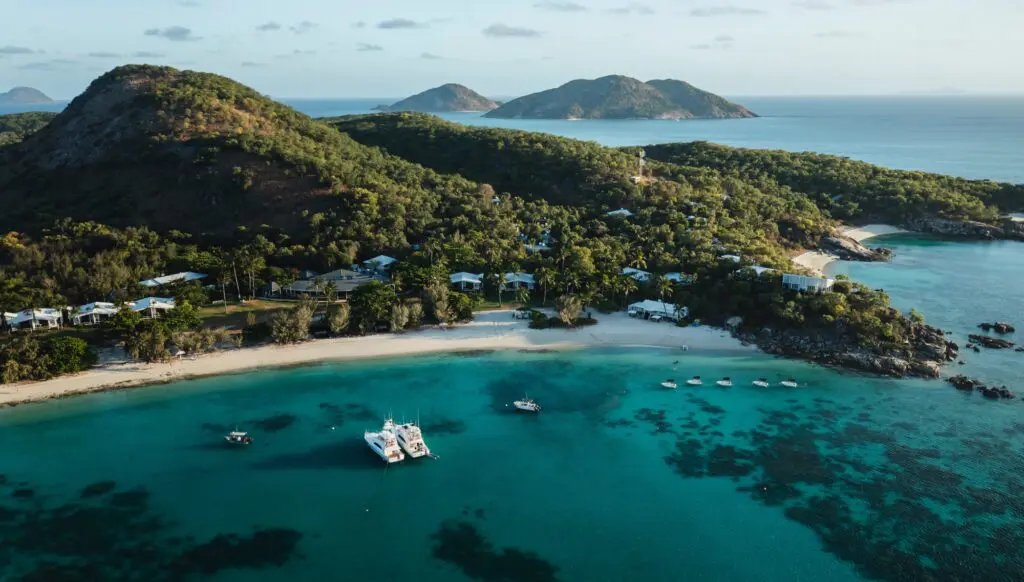 10 luxury island takeovers you need to know about 5 1000x568 4 5