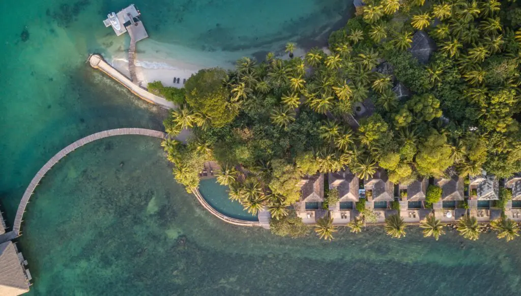 10 luxury island takeovers you need to know about 9 1000x568 7 3