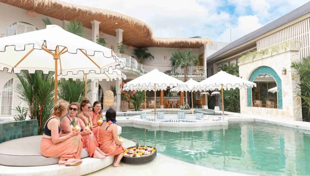 10 of the best luxury solo getaways for women 7 1000x568 8 1