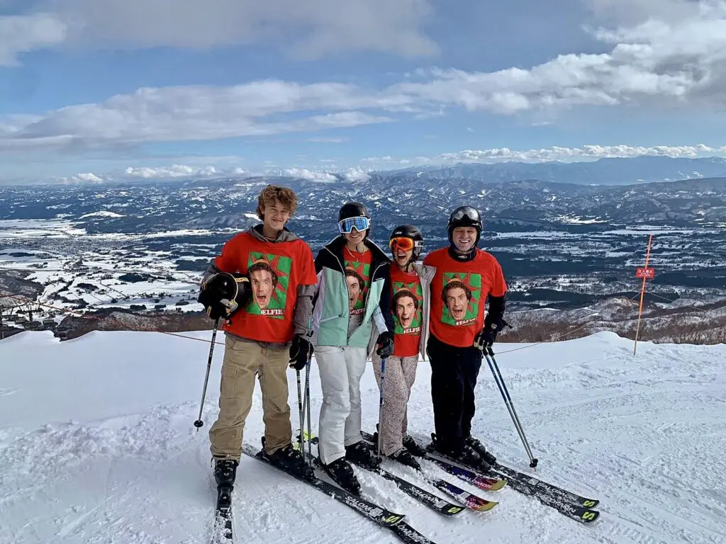 Why a ski holiday is the ultimate family trip – for kids, teens and grown-ups 2 How not to lose sight of your loved ones on the slopes.