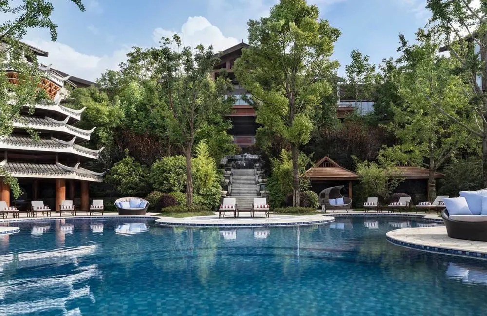 Minor expands China presence with new hotel in holiday beach hotspot 2 Anantara Guiyang