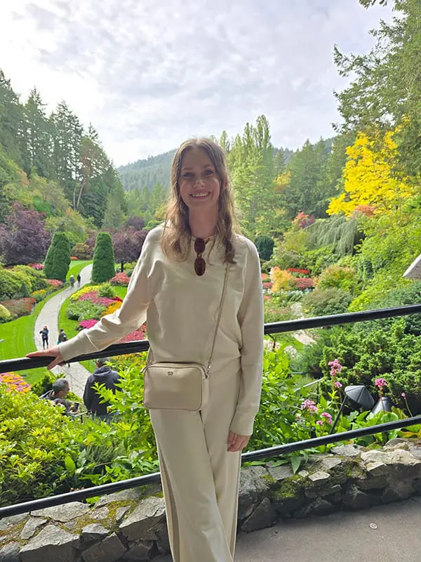 Why Canada is the ultimate bang-for-your-buck international destination for Aussies in 2025: 7 agent tips inside! 13 Main Beach Travel’s Samantha Lang in the Butchart Gardens on Vancouver Island.