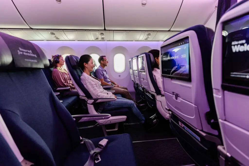 Air New Zealand’s new Dreamliner, with world-first retrofit, to make debut on Aussie route 5 Air NZ Economy Stretch