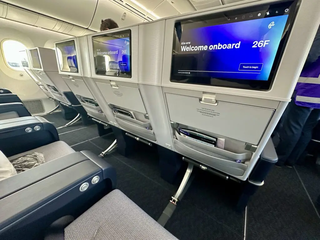LIVE LOOK: Previewing Air New Zealand’s new Aussie-bound 787, including the carrier's latest seat class 5 Air New Zealand's Premium Economy seat.