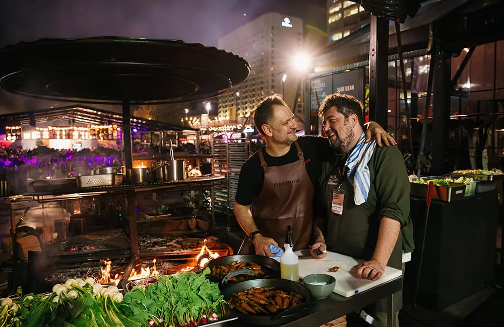 South Australia sizzles: Journey Beyond serves up best bites at 18th Tasting Australia festival 1 Chefs prepare food at Tasting Australia 2025's Dining Galleries. Image: Meaghan Coles