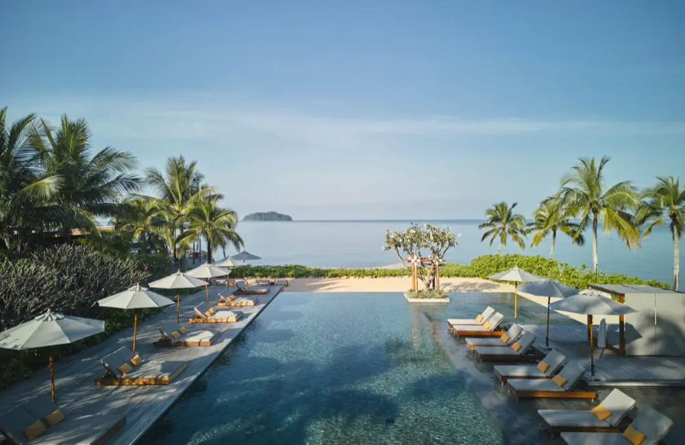 SLH expands portfolio with 25 new properties in multiple new markets 4 The Retreat Koh Chang pool