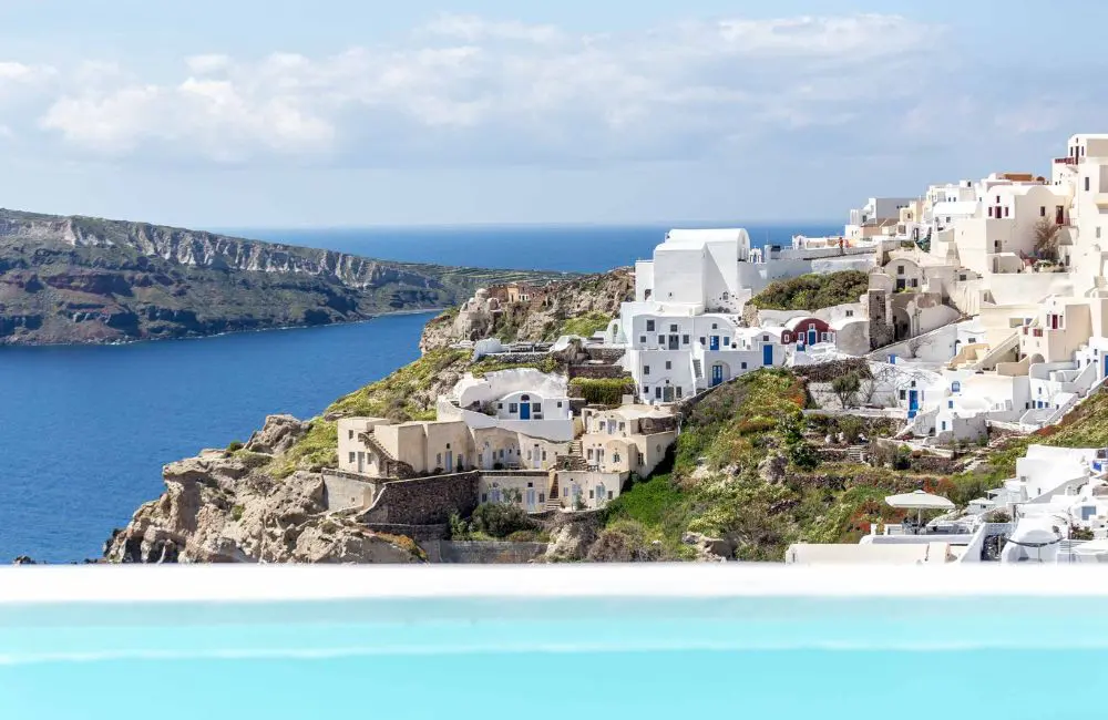 Santorini’s post-earthquake calm: Why now is the perfect time to visit