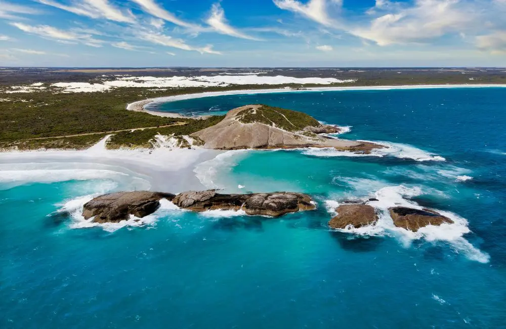 Famil review: Virtuoso advisor Becky Kent-Perchalla on why you need to send clients to Esperance, WA 4 Wylie Bay © Alvin Lenin