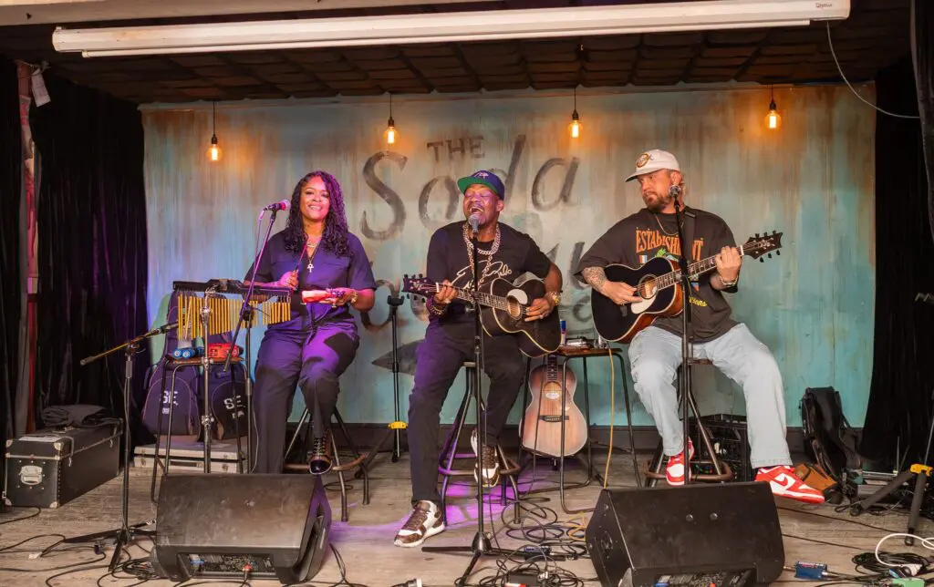 Memphis Tourism turns up the volume Down Under: Travel trade events strike chords in Sydney & Melbourne 1 Eric Gales performs.