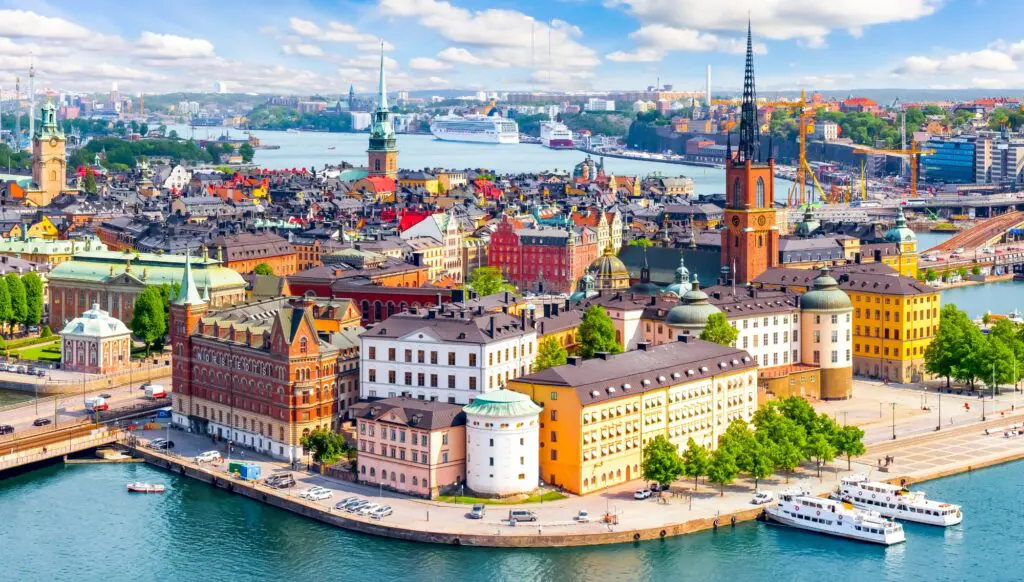 Crystal’s Sensational Savings ends soon + extended cruise experiences 3 Crystal