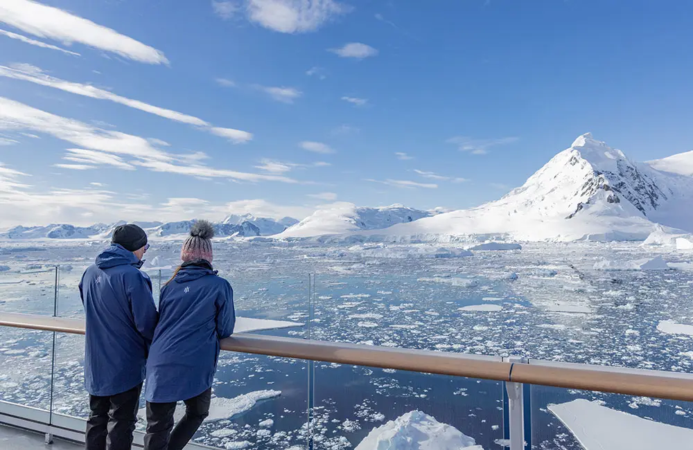 4 experts, 4 ways: How advisors can match first-time expedition travellers to the right cruises 3 HX Antarctica. Image: Ted Gatlin