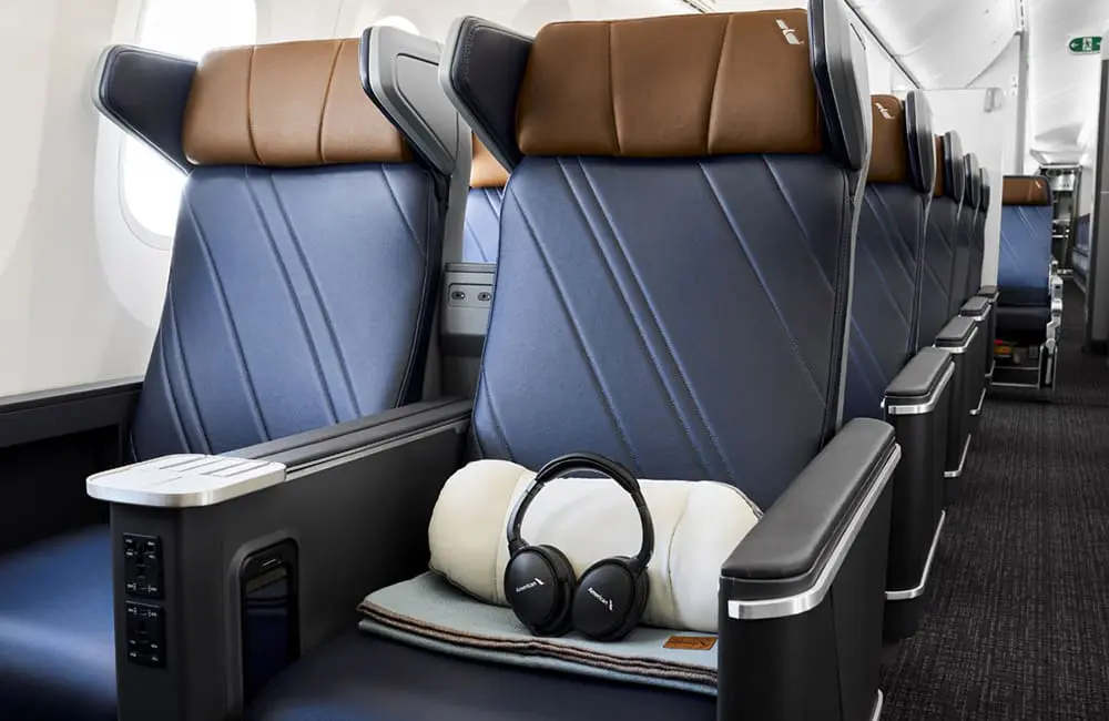 Flying just got an upgrade: American’s Australia-bound premium B787 aircraft debuts 5 Close-up of AA Premium Economy seats on B787-9P aircraft.