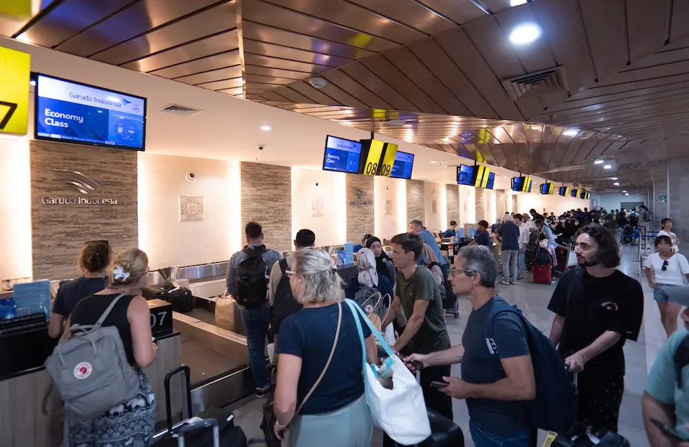 Karryon Top 10 stories of the week: Catch up on our most-wanted: Jul 4 10 Bali Airport Garuda Indonesia check-in area (Image Noprian Yosma Mellese / Shutterstock.com)