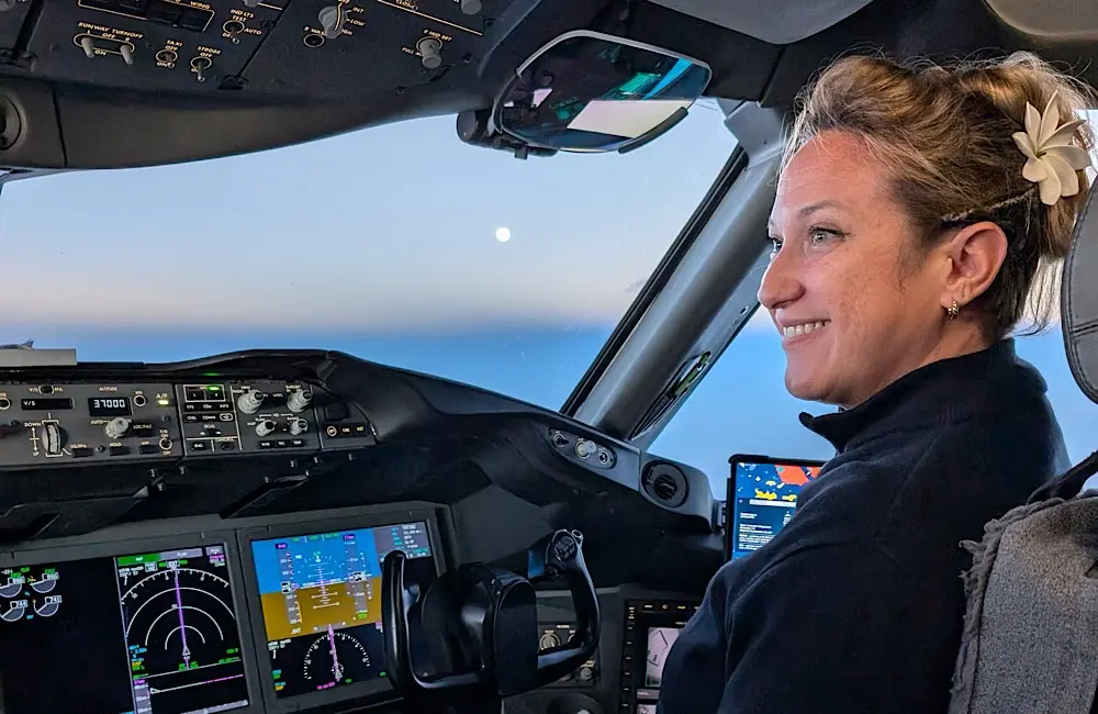 How I became a pilot: From runway goodbyes to the Dreamliner flight deck 2 Above the clouds, in command: First Officer Heirangi Mollier on the flight deck of an Air Tahiti Nui Dreamliner, where her childhood view of aviation becomes lived experience.
