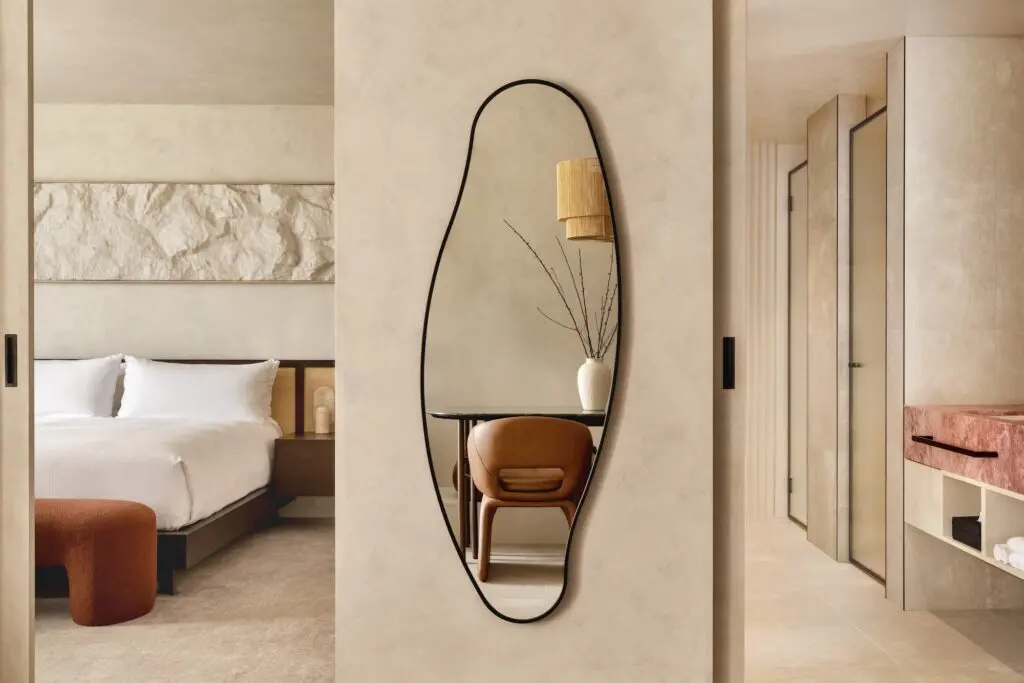 Mondrian Gold Coast 