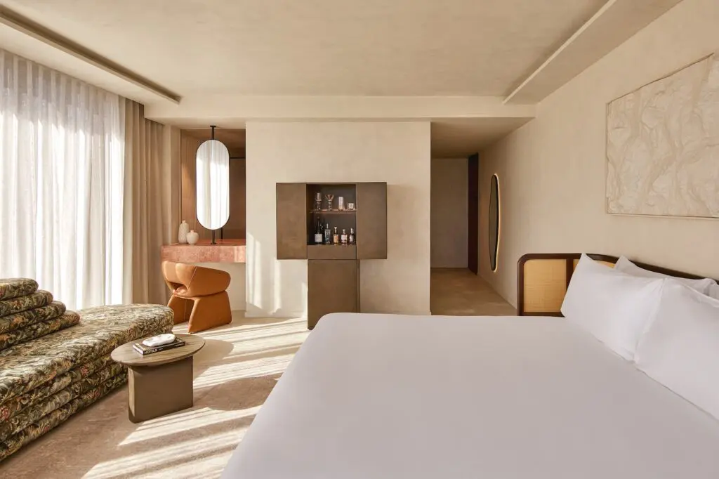 Mondrian Gold Coast opens, bringing new luxury energy to Burleigh 2 Mondrian Gold Coast HB7G6 - 04/2025 - Credit Justin NIcholas