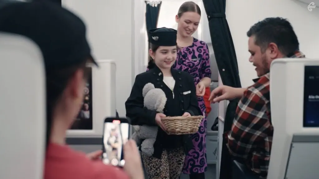 Air New Zealand in world-first Starlink wi-fi trial; hosts first flight experience for neurodiverse families 2 Air New Zealand's first flight familiarisation day for neurodivergent children and their families.