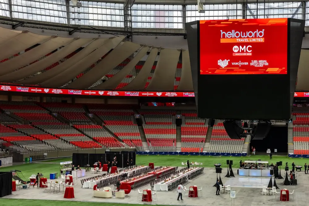 Helloworld OMC 2025 wraps in Vancouver with big energy & bigger takeaways 2 Vancouver_Statium Jumbo Screen