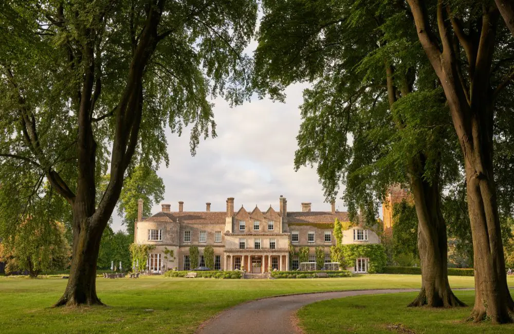 Accor's first Emblems Collection hotel to debut in the UK this year 4 Lucknam Park Hotel & Spa