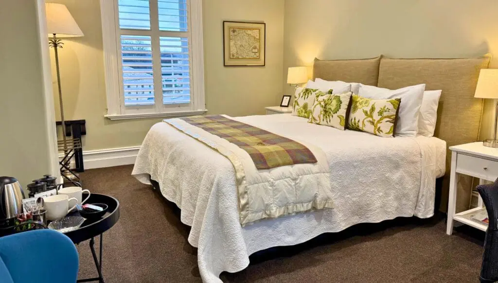 HOTEL REVIEW: Southern Way stays, NZ 3 Southern Way