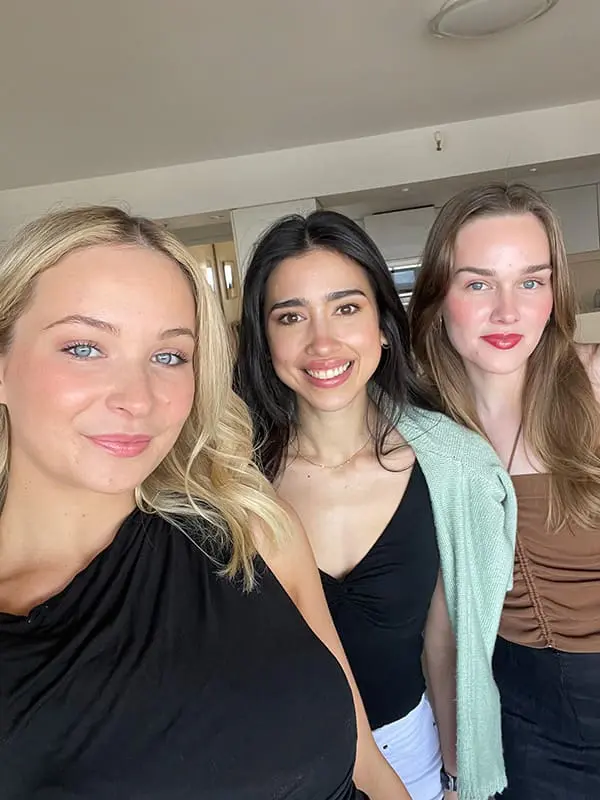 What’s a 'frolliday'? Why Flight Centre says this trend is changing up business travel 3 Group of young Gen Z women – frolliday frolleague travel case study.