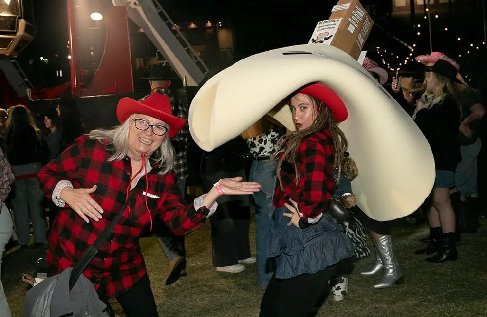 Giddy up! Flichella 2025 rides again with outback-themed EOFY Flight Centre event; Founders' Dinner 15 Flichella 2025 duo