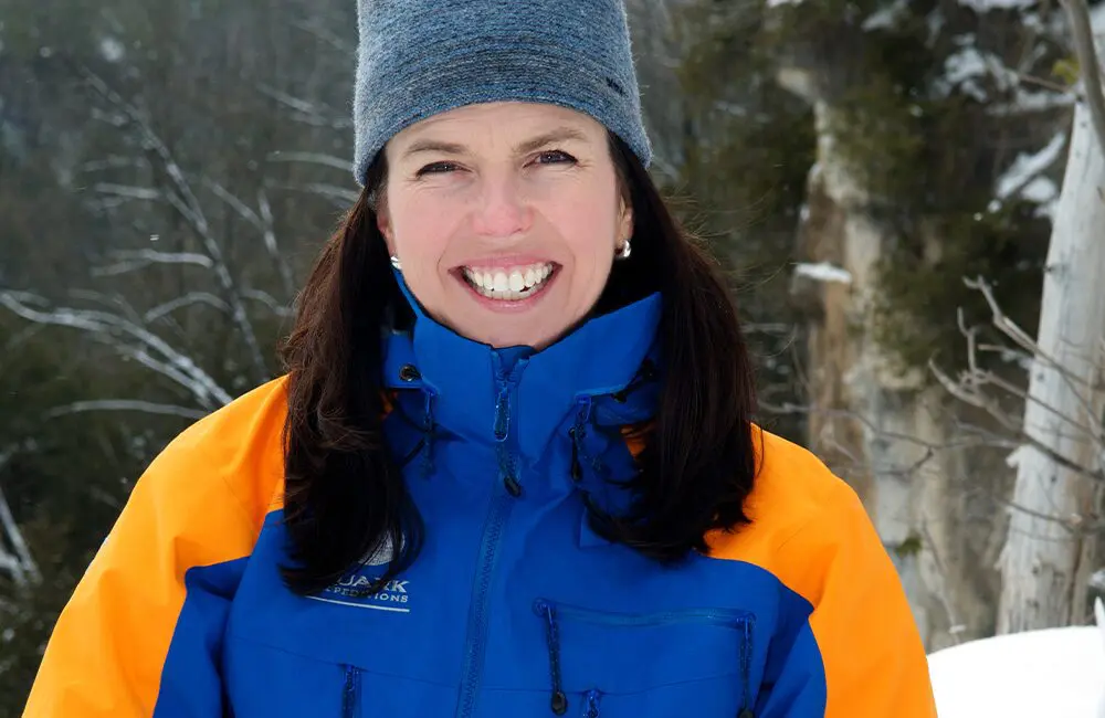 Karryon Into the Hearts of Canada Podcast: Ep 1: Leslie Bruce, Banff and Lake Louise Tourism 1 Leslie Bruce, Banff Lake Louise Tourism, Canada