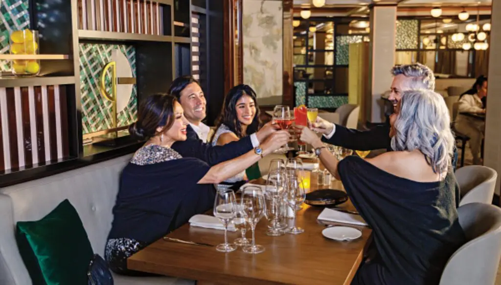 Win Big: Celebrate 100 Days until Discovery Princess docks in Australia 4 1000x568 6 4